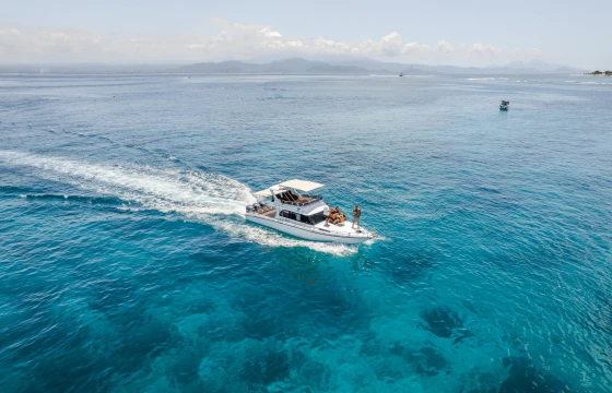 Cruising to Nusa Penida